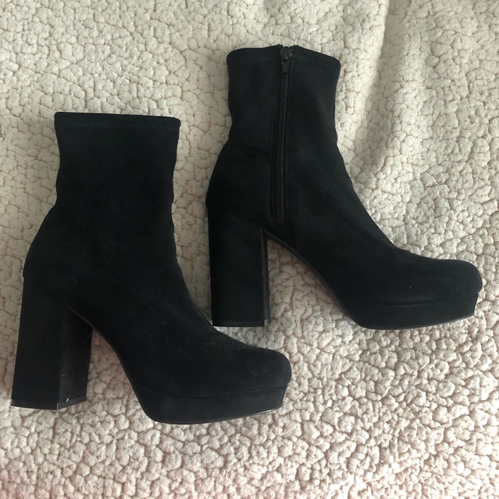 Urban Outfitters black booties